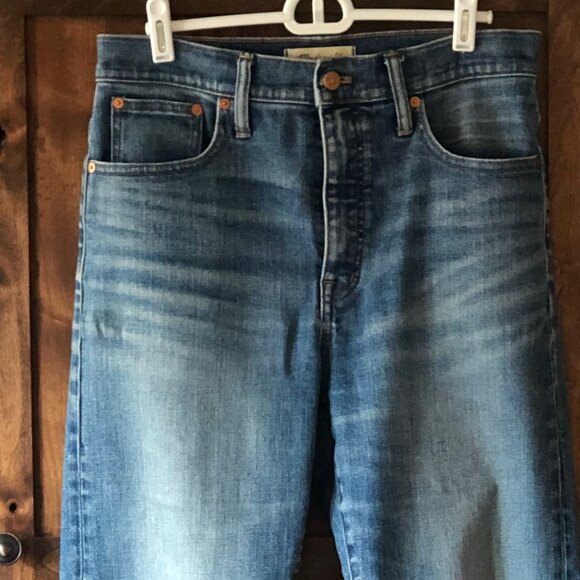 Madewell Classic Straight Jean - Picture 1 of 4